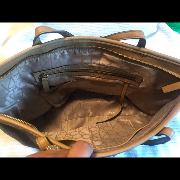 Calvin Klein bag - Picture 6 of 7